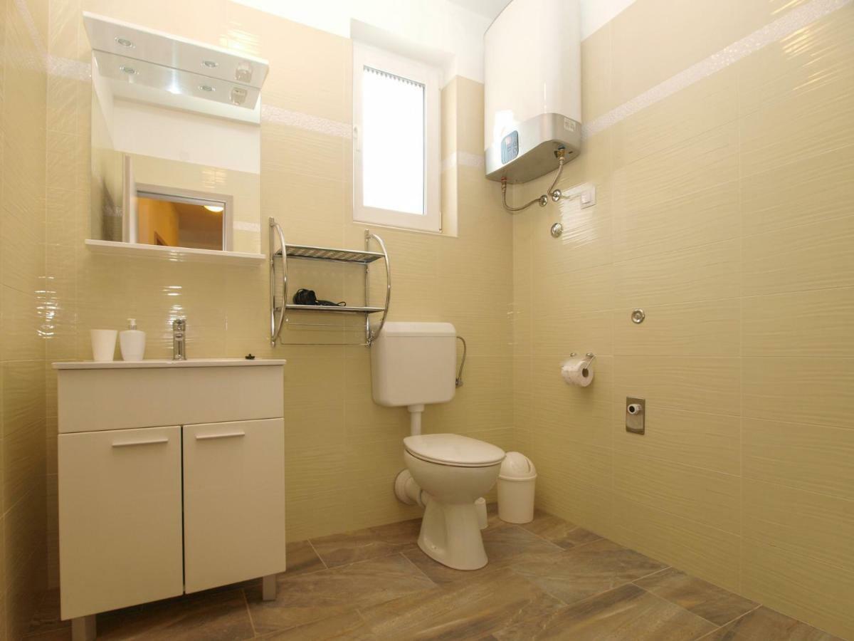 4 Stars Apartments-Pikula Fazana Ngoại thất bức ảnh