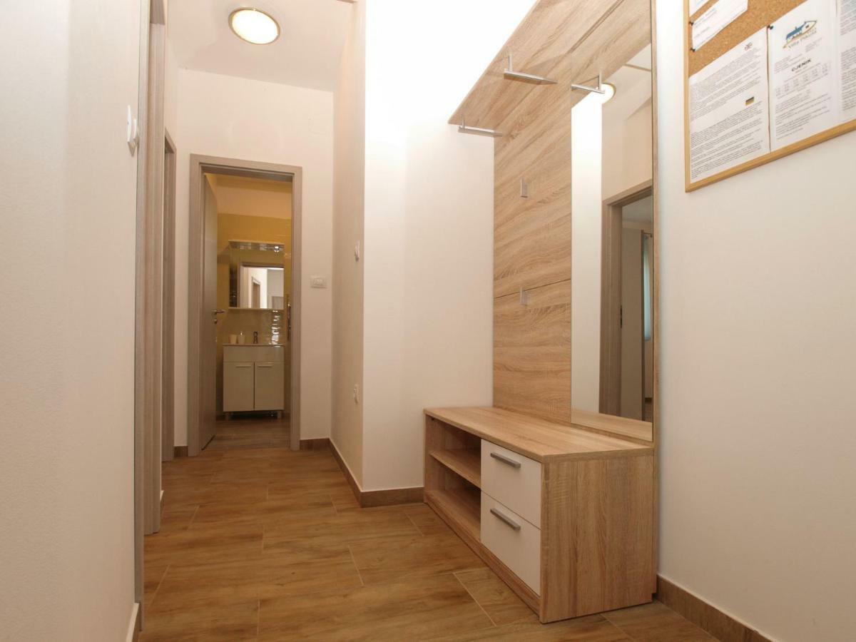 4 Stars Apartments-Pikula Fazana Ngoại thất bức ảnh